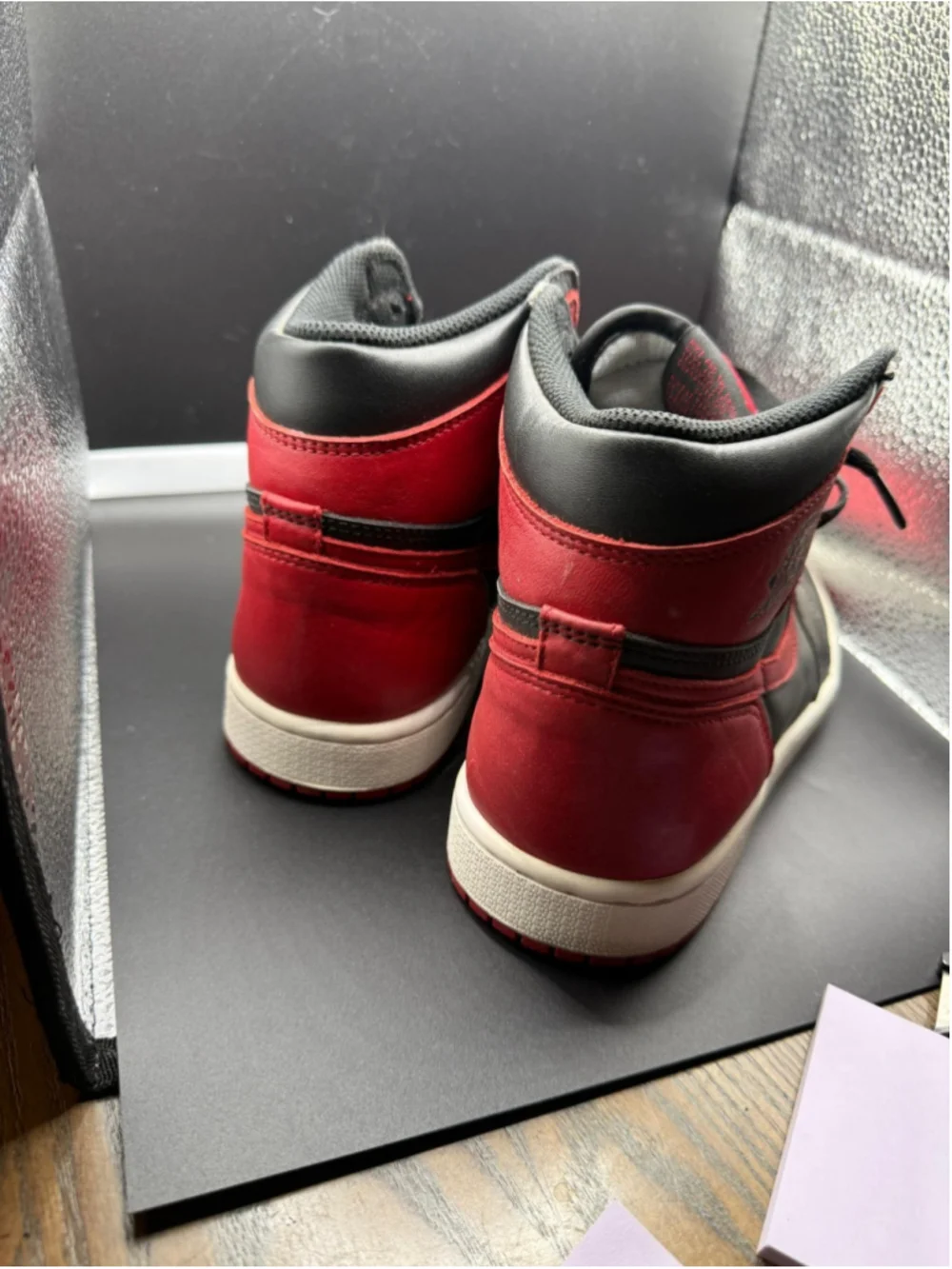 Air Jordan 1 Retro High OG Bred Banned 2016 555088-001 Used No Box